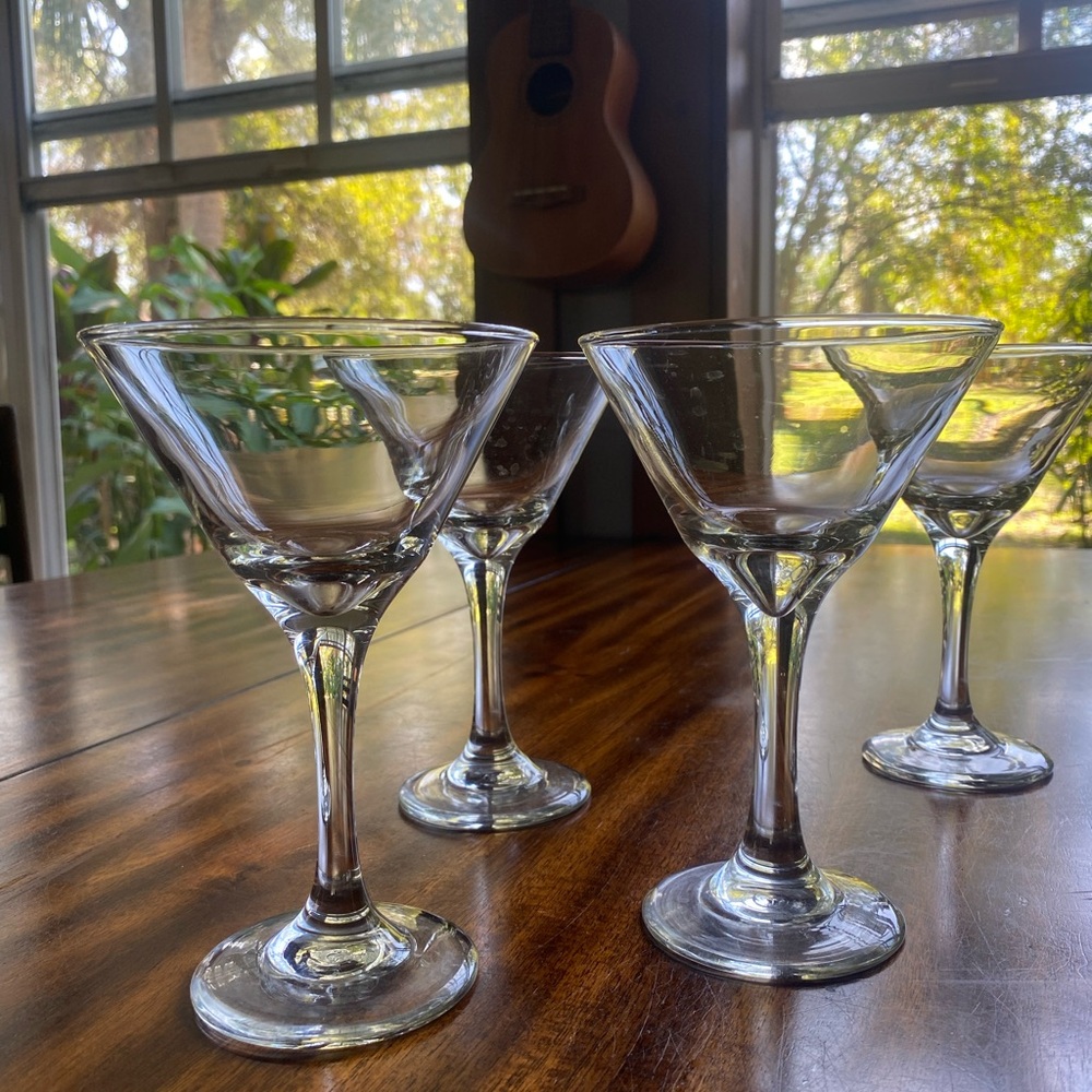 Elegant Clear Martini Glasses Set of 4